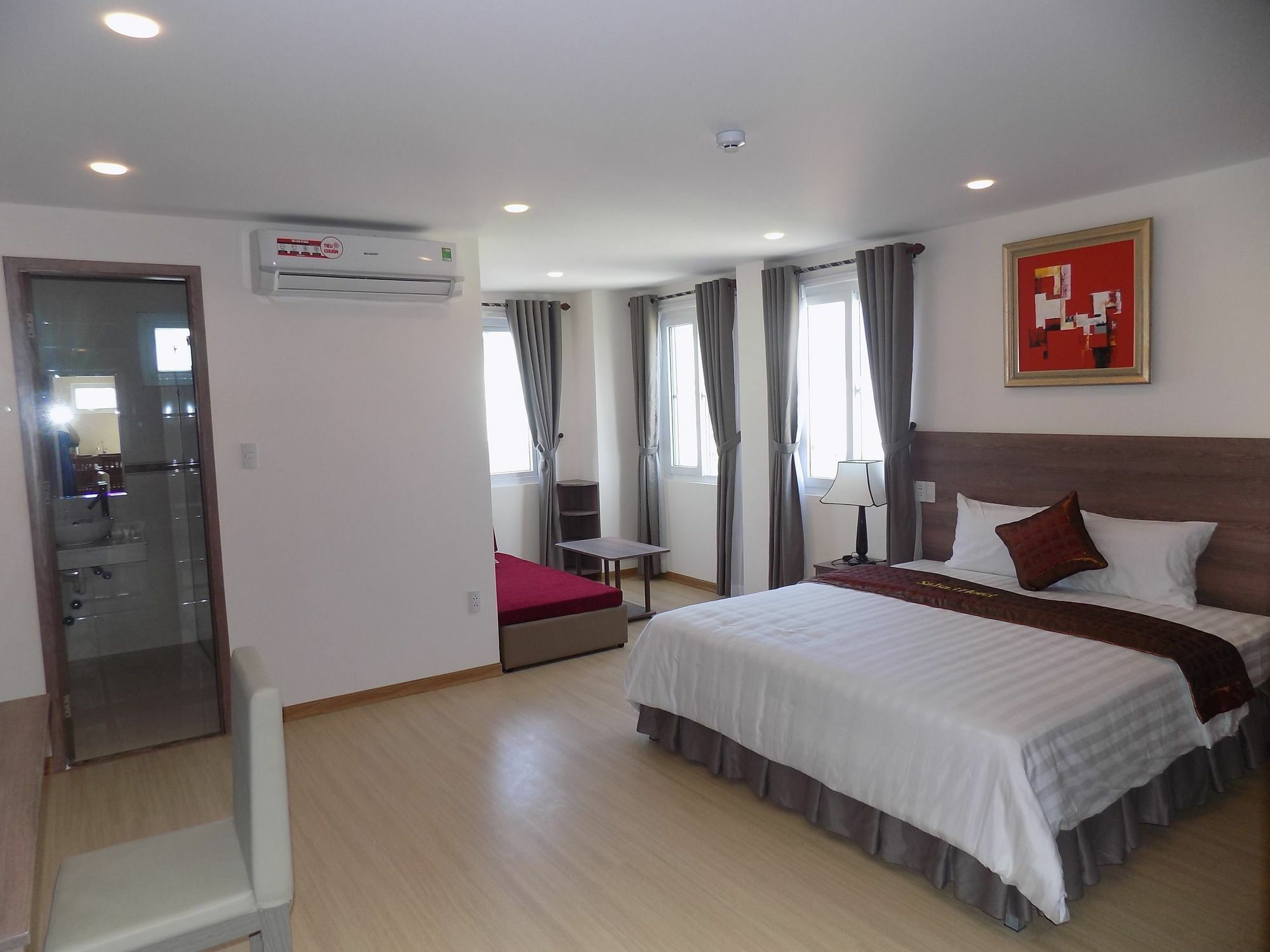 La Suite Hotel Danang Kültér fotó